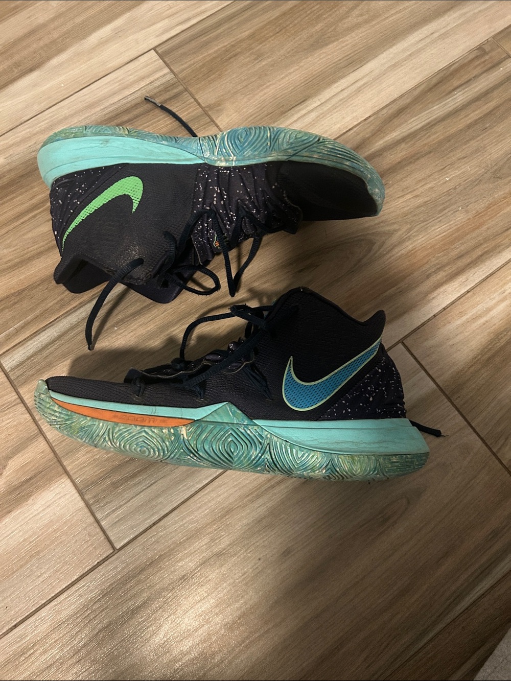 Kyrie Basketball Sneakers